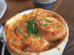 -ROAST coffee & eatery
