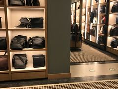 -COACH蔻驰(赛特奥特莱斯店)