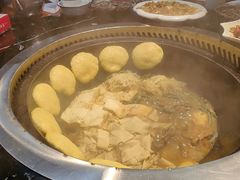 -袁小二大东北铁锅炖(吉祥村总部)