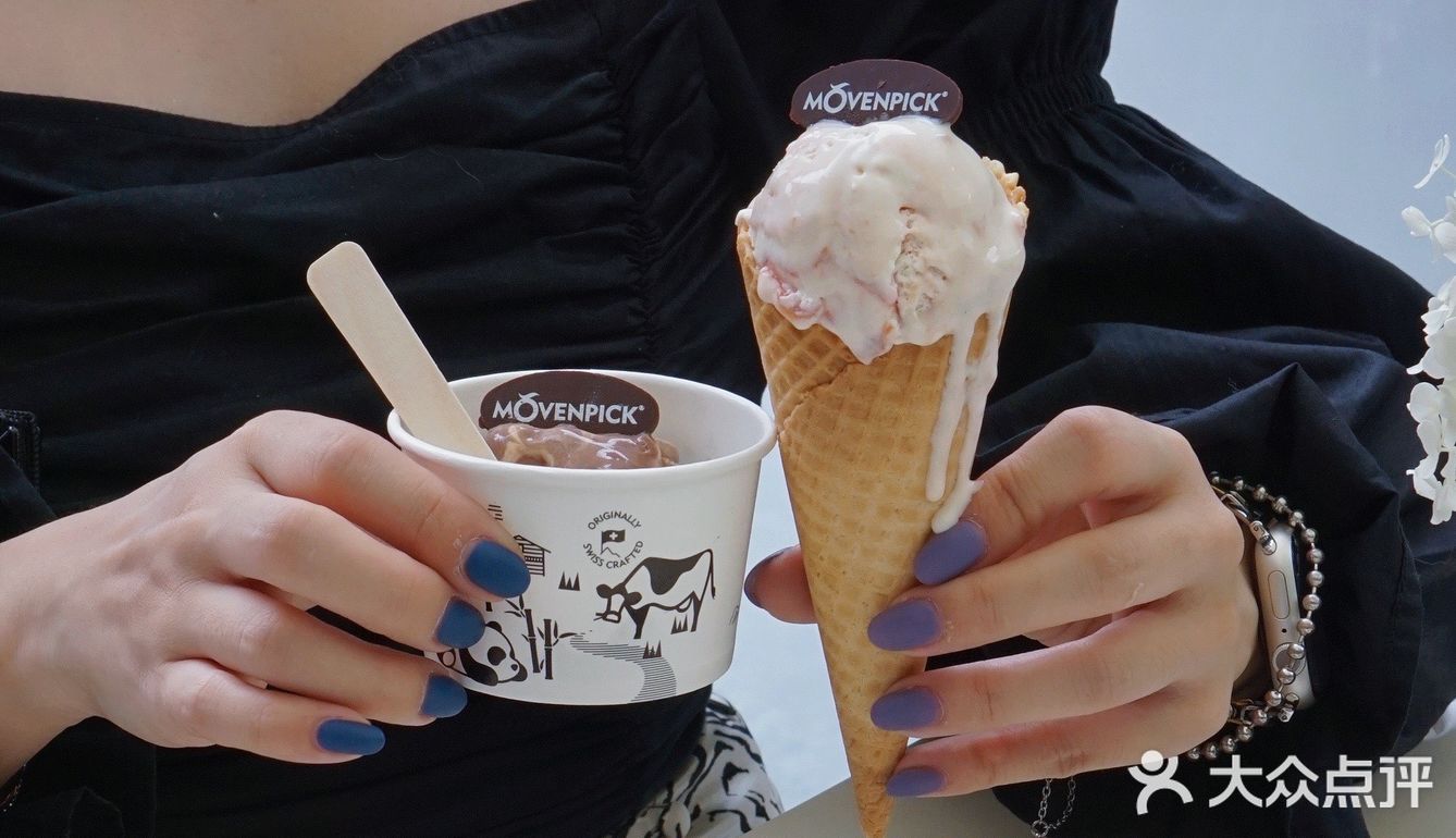 瑞士留学的朋友🍦路过太古里Mc house尖叫‼️