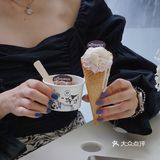 瑞士留学的朋友🍦路过太古里Mc house尖叫‼️