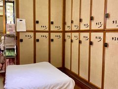 更衣室-嘉慧女子水汇