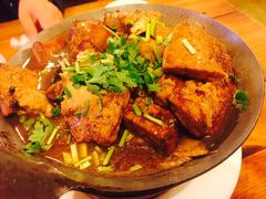 -闯关东东北农家菜(崂山石老人店)