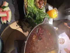 -湊湊火锅·茶憩(新中关购物中心店)