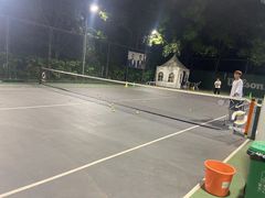 -快网网球俱乐部(徐汇爱建园店)