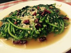 -鲁班小馆(政四街店)