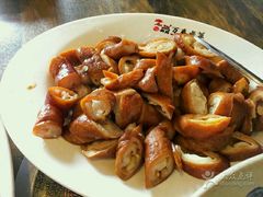 -老鼎万春卤菜(鹭湖宫8区店)