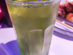 -钳小柒·小龙虾蓝龙王烧烤夜宵(长寿路店)