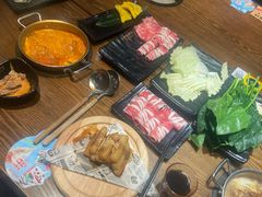 -呷哺呷哺 小火锅 (浦东新欧尚超市店)