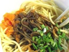 -吉庆街美食广场