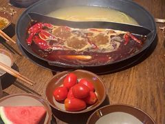 -萍姐火锅·公路夜市(武汉首店)