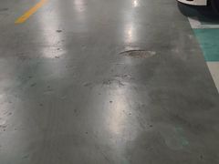 -龙湖天街-停车场