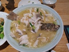 -荷花亭·湖北融合菜(十堰武商MALL店)