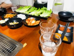 -肉甲韩国木炭烤肉(新壹街1店)