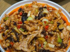 -龚兴城鱼羊吉·家传湖北菜(苗栗路总店)