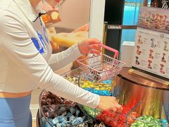 -Laderach 莱德拉(上海环贸iapm店)