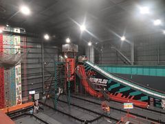-极限PLAY运动娱乐新世界·团建派对潮玩休闲馆·室内蹦极高空游乐园