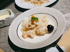 凤梨虾球-穹六人间 people 6(岳阳路店)