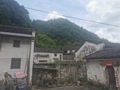 -石台牯牛降景区