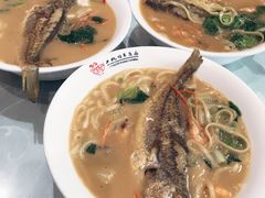 虾爆黄鱼面-何记面馆(龙泉山店)