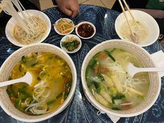 -桥香园云南过桥米线(金马碧鸡店)