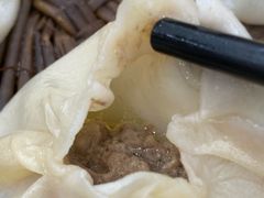 牛肉灌汤包-西安贾三灌汤包·回坊小吃·清真炒菜(北院门总店)
