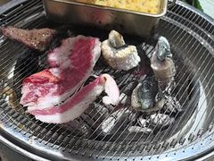 -青瓦餐厅·生鱼片·韩园烤肉(西塔店)
