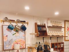 -C.Y Cafe