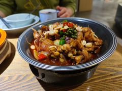 牛蛙煲-蜜桃餐厅·伴山(湖滨商业街店)