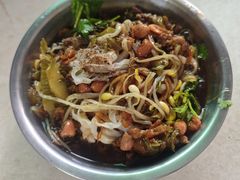 -灵山卢梅燕粉店