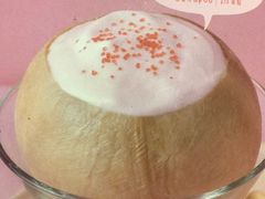 粉红椰皇燉奶-许留山(佐敦道店)