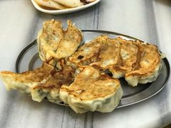 鲜肉韭菜煎饺-芬芳甜品(同福路店)