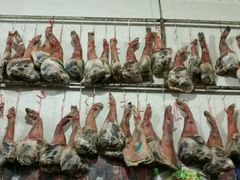 -阿婆情腊排骨火锅(金虹路店)