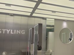-PE SALON