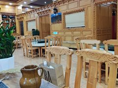 -三锅莊·牦牛肉火锅·香格里拉特色藏餐宴请餐厅(菱角塘路店)
