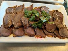 -潮界(LU·ONE凯德晶萃广场店)