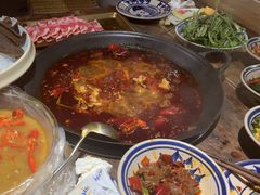 -旧街市鲜货老火锅(大光路店)
