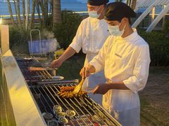 -JW万豪厨房餐厅·滨海草坪烧烤·海鲜·海景(三亚绿发山海天JW万豪酒店)