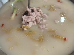 -老来福·非遗酸汤兔(凯旋路店)