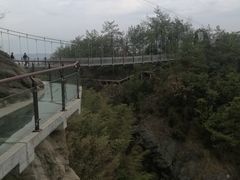 -玻璃桥景区石牛寨
