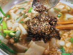 -正宗杨记普洱酸醋米线(总店)
