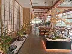 大堂-蜜桃餐厅·伴山(湖滨商业街店)