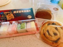 -85度C(生甜甜圈研究工坊·上海平凉店)