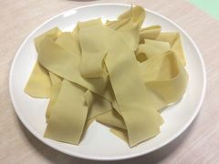 豆腐皮-老殷锅仔