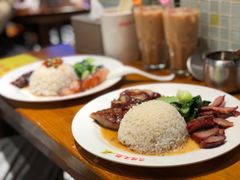 双拼饭-澳门陈光记烧味饭店(南京德基广场店)