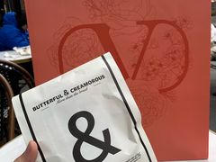 -BUTTERFUL&CREAMOROUS 黄油与面包(三里屯太古里店)