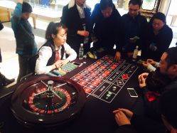 -北京七彩云南翡翠珠宝旗舰店(月坛店)