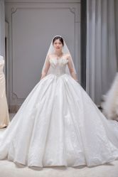 点击看大图 -MuseMarry婚纱(前海嘉里中心店)
