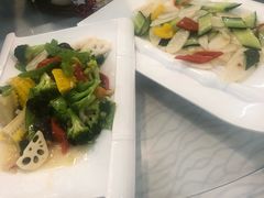 -雅逸居海鲜小厨