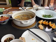 -黔蘑菇四季餐厅(观山湖店)